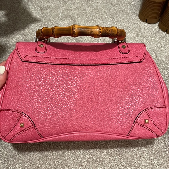 Pink Gucci hand bag with cork top handle - Picture 3 of 5